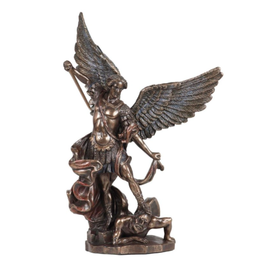 Statue de saint michel terrassant le démon, en bronze coulé à froid
